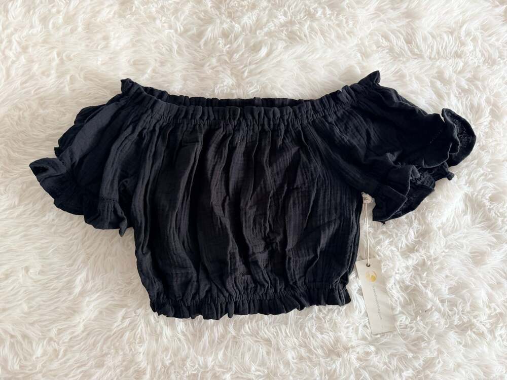 Ocean Drive Black Off-The-Shoulder Ruffle Crop Top Size M